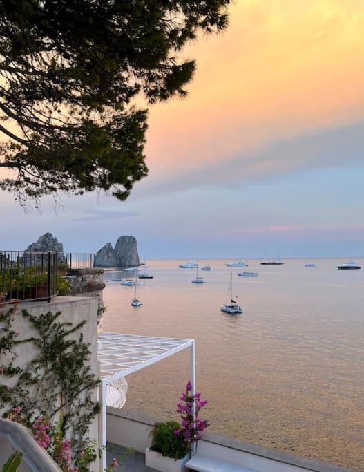 Willa Exceptionnel Pieds Dans L'Eau Capri Zewnętrze zdjęcie